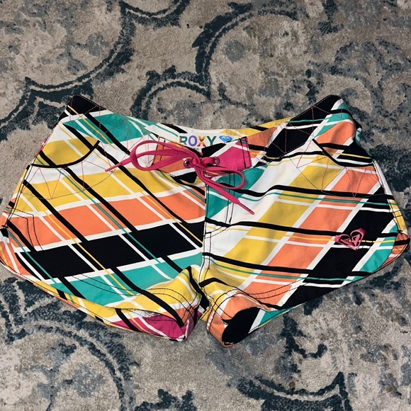 Roxy Multicolor yellow, orange, black, & green surf / swim shorts junior sz1 EUC - Picture 1 of 6